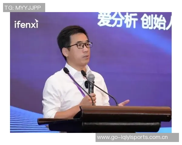 重庆篮球队与杭州篮球队赛后复盘分析意识碰撞与战术执行的深度探讨 重庆篮球队与杭州篮球队赛后复盘分析意识碰撞与战术执行的深度探讨